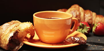 上海草莓杯奶茶品牌，一杯甜蜜的成功故事