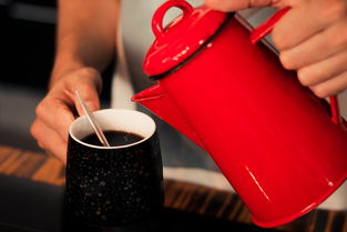 品牌水杯榜盘点那些让你爱不释手的时尚水杯