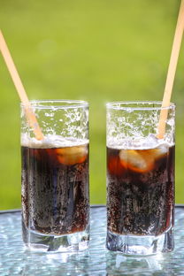 小松品牌水杯，时尚与健康的完美结合