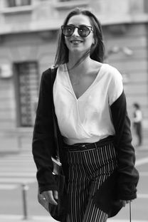 陆美婷品牌内衣秀，展现女性魅力与自信